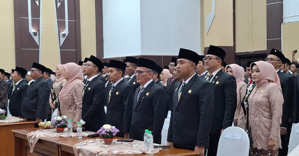 Pelantikan 50 Anggota DPRD Kabupaten Pasuruan 2024-2029, Abd. Karim Jadi Ketua Sementara